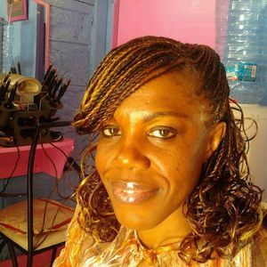 Meet your Posher, Sylvia